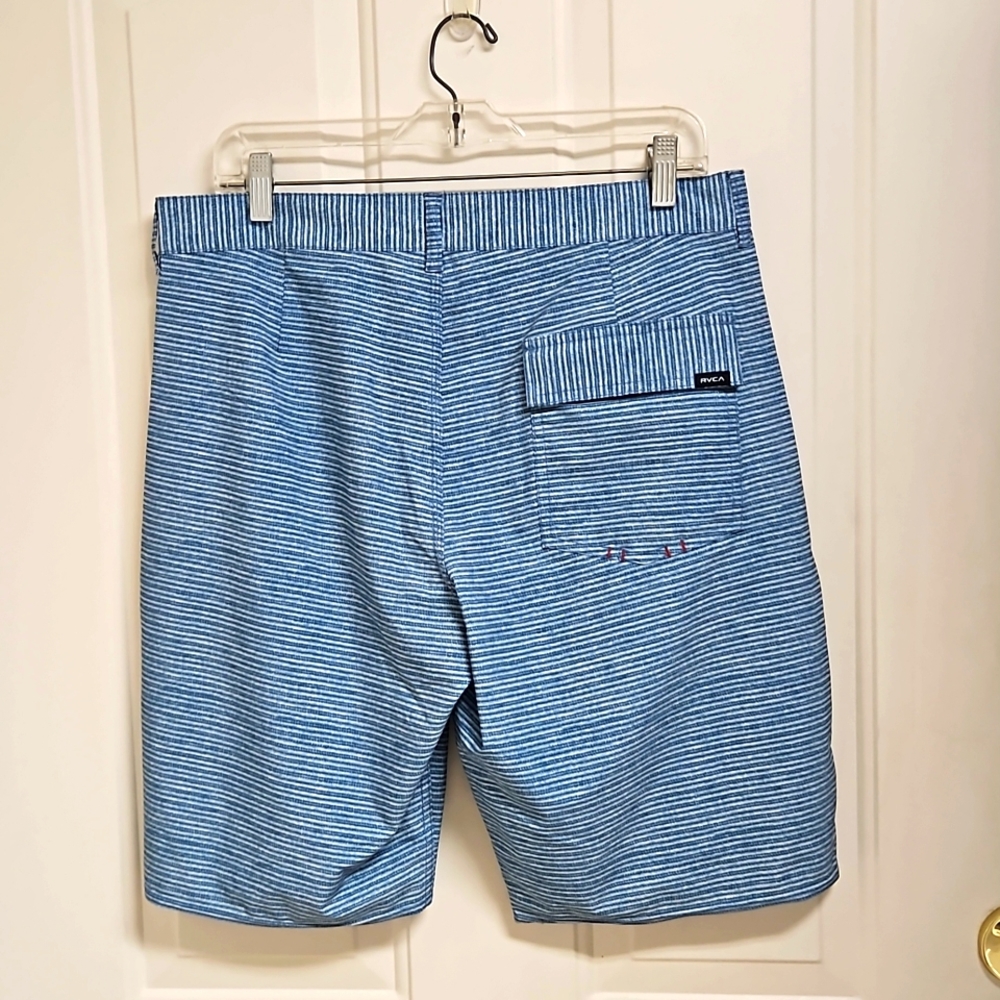 VA RCVA Performance Golf Stretch Shorts - Picture 2 of 5